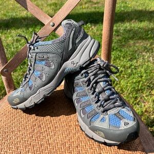 Woman’s The North Face Ultra 105 GTX XCR hiking Trail Shoe